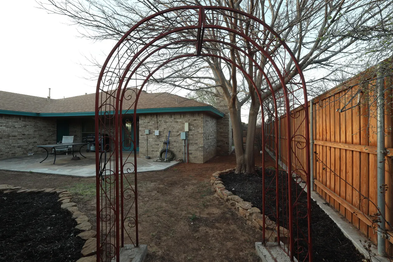 Photo 46 — 5815 Duke Street, Lubbock, TX 79416