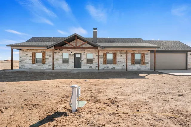 Front exterior — 16706 N County Road 1200, Shallowater, TX 79363