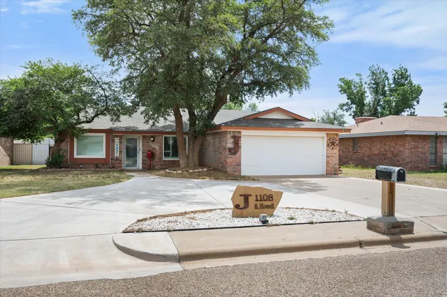 Photo 7 — 1108 S Howell Street, Brownfield, TX 79316