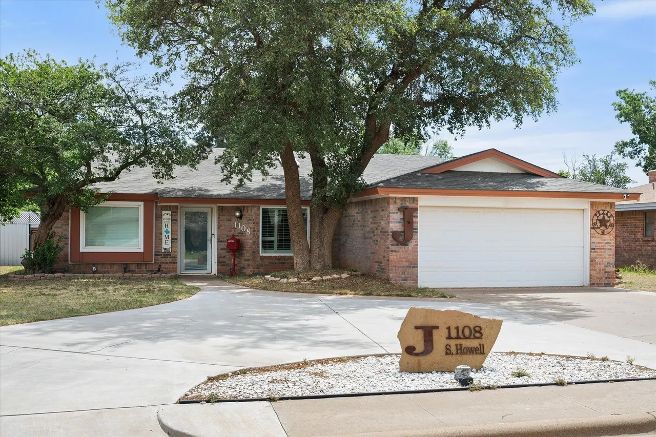 Photo 8 — 1108 S Howell Street, Brownfield, TX 79316