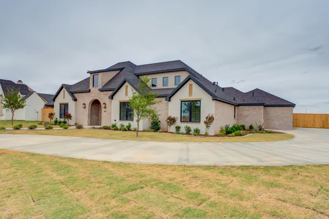 Photo 3 — 2802 151st Street, Lubbock, TX 79423