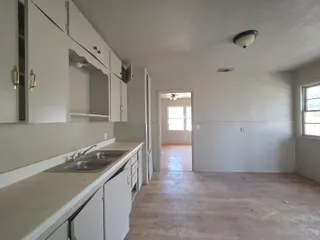 Sold home at 614 39th Street
