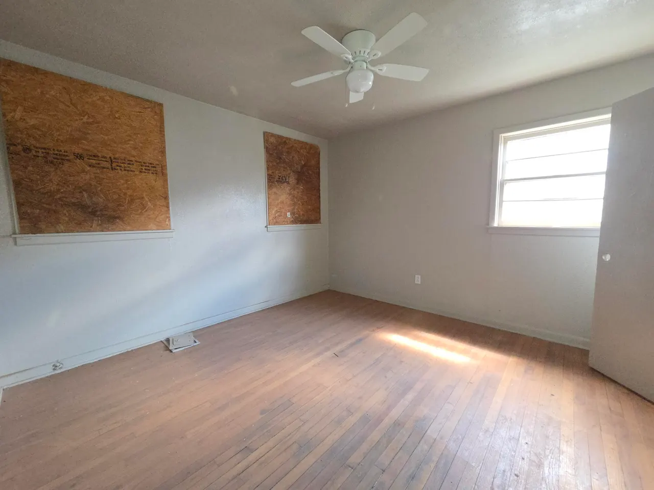 Photo 14 — 614 39th Street, Lubbock, TX 79404