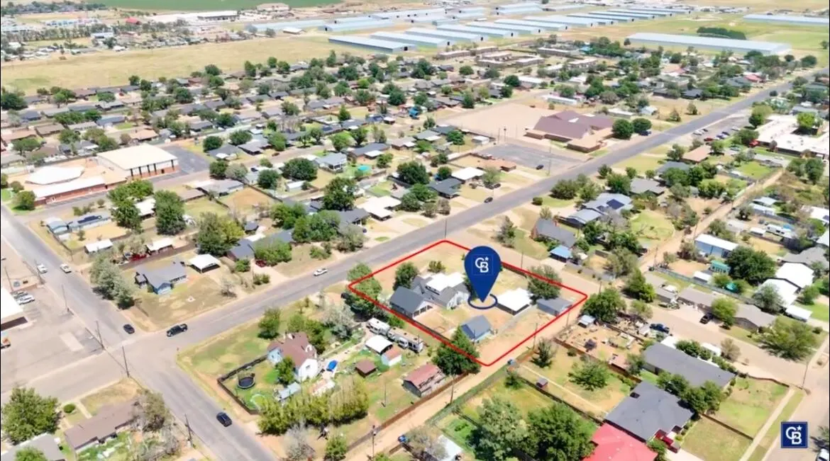 Photo 4 — 304 Cactus Drive, Levelland, TX 79336