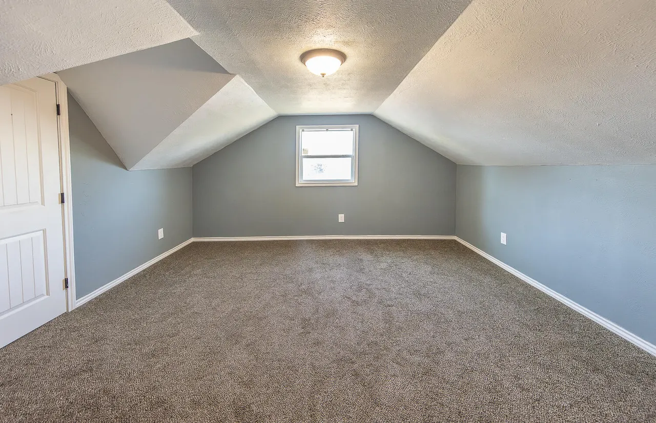 Photo 20 — 304 Cactus Drive, Levelland, TX 79336