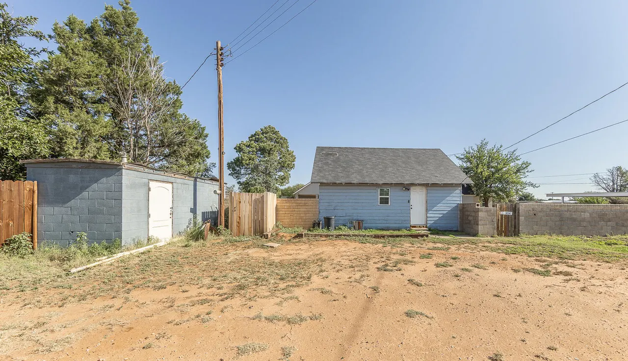 Photo 43 — 304 Cactus Drive, Levelland, TX 79336