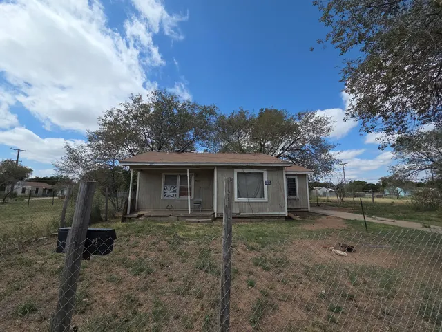 Front exterior — 2510 Avenue K, Lubbock, TX 79411