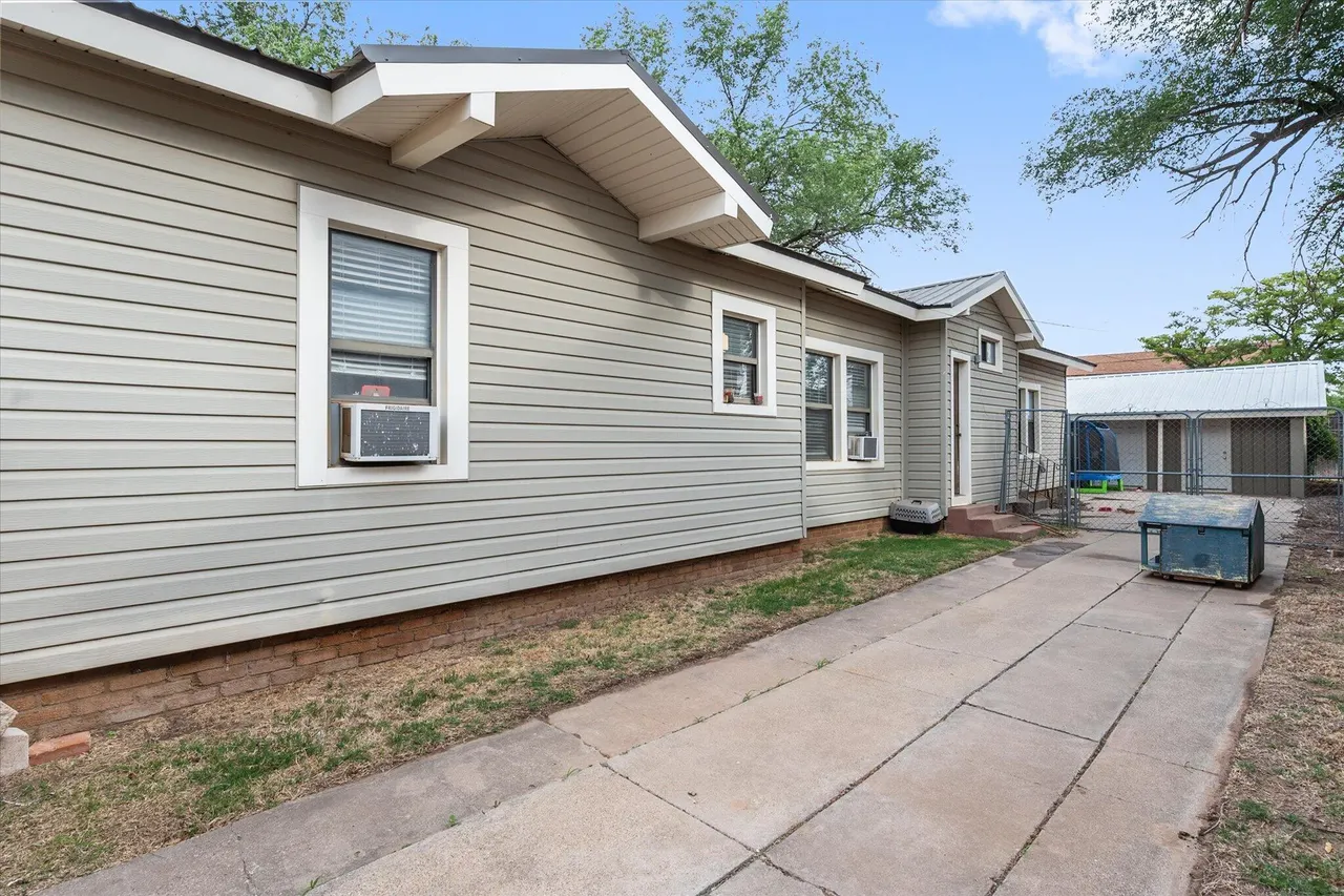 Photo 40 — 2420 25th Street, Lubbock, TX 79411