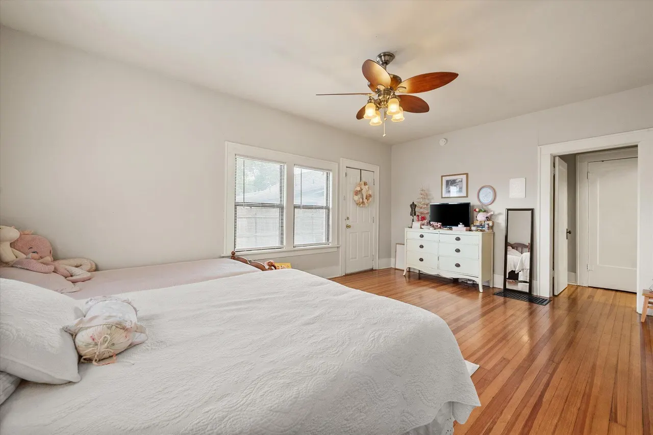 Photo 19 — 2420 25th Street, Lubbock, TX 79411