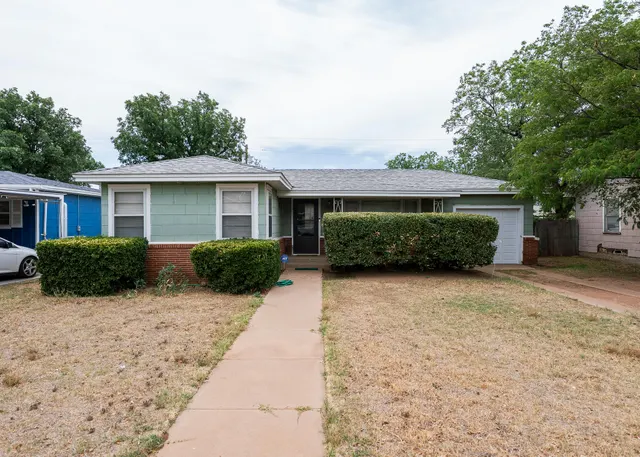 Front exterior — 3015 48th Street, Lubbock, TX 79413