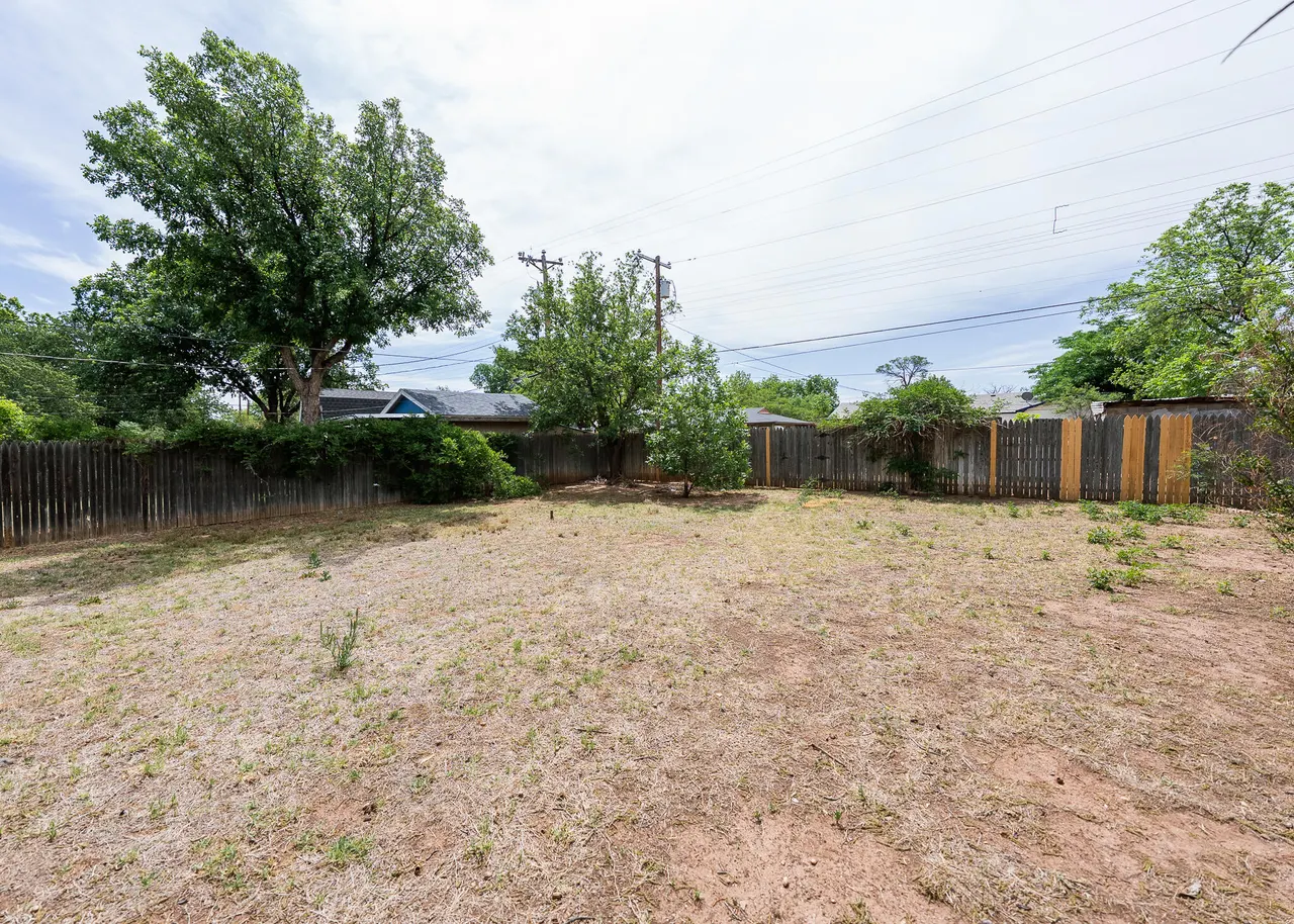 Photo 15 — 3015 48th Street, Lubbock, TX 79413