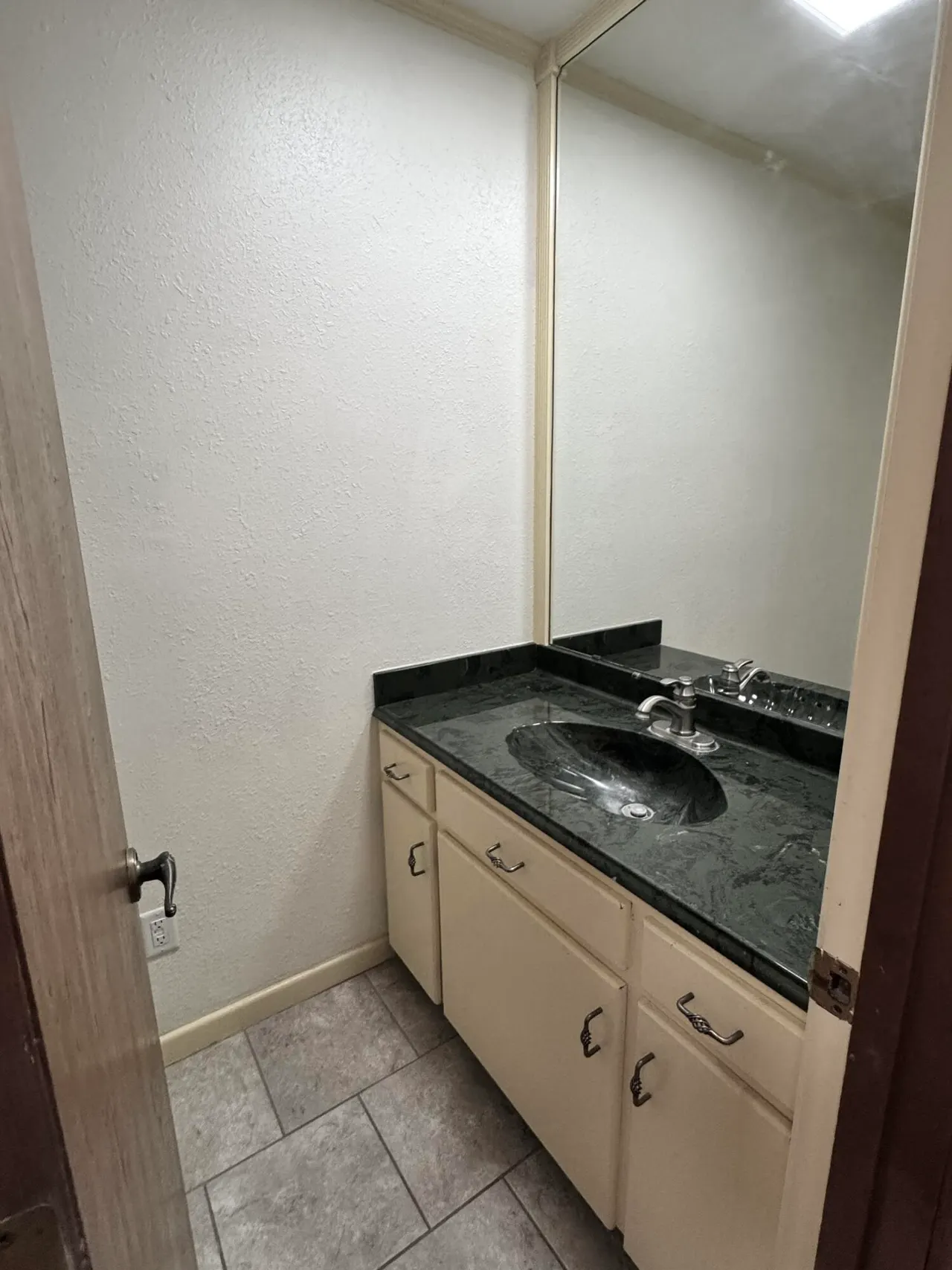 Photo 21 — 215 Lometa Drive, Plainview, TX 79072