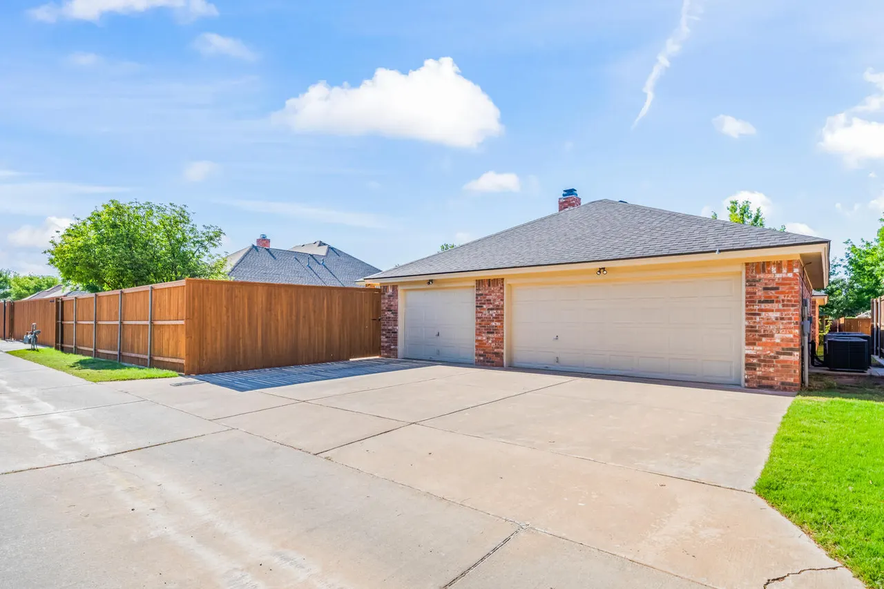 Photo 55 — 6008 90th Street, Lubbock, TX 79424