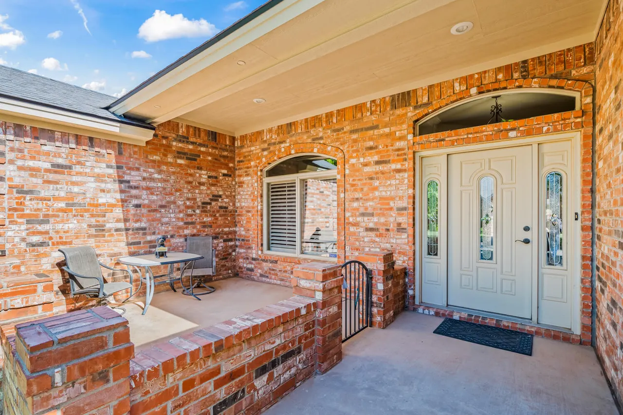 Photo 2 — 6008 90th Street, Lubbock, TX 79424