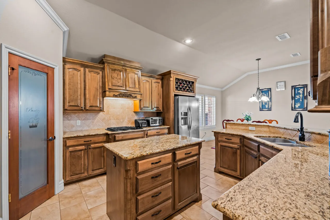 Photo 15 — 6008 90th Street, Lubbock, TX 79424