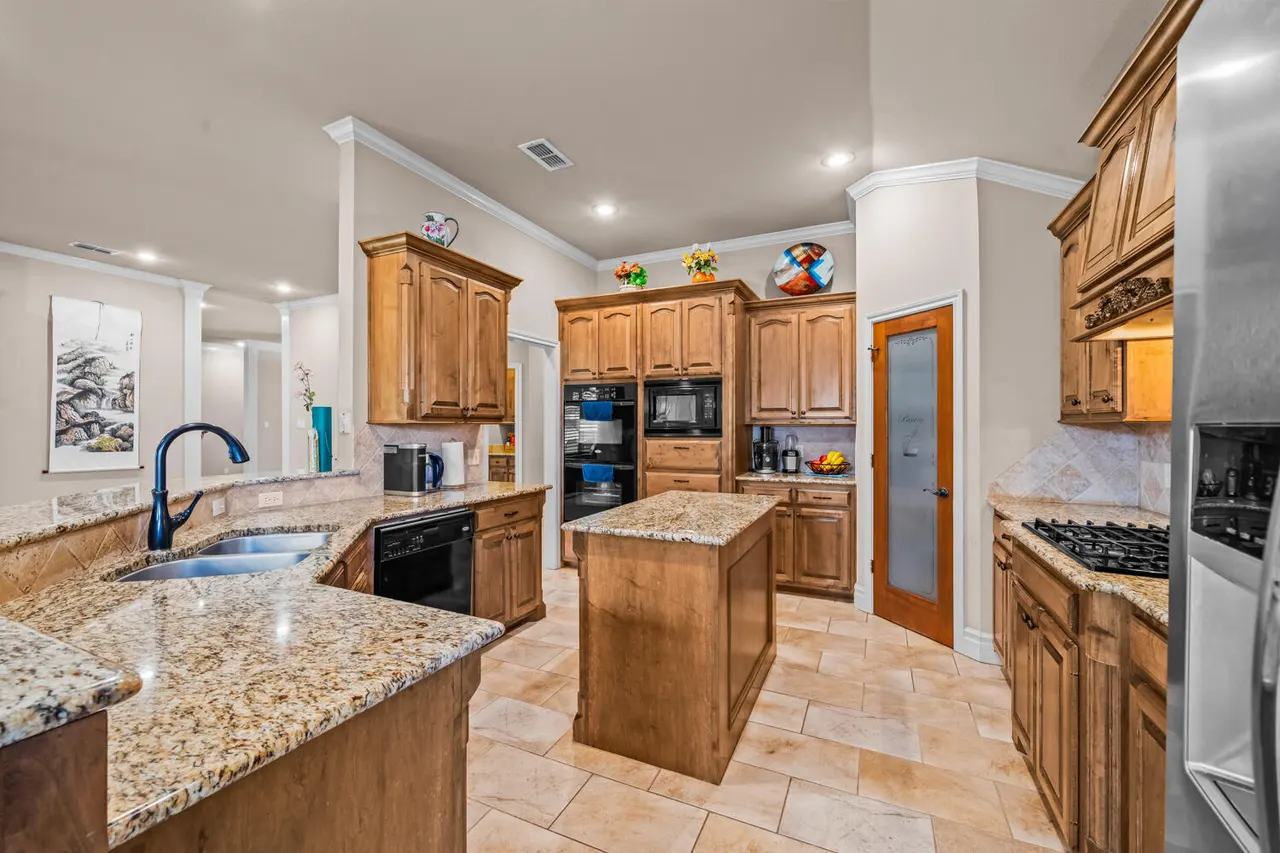 Photo 20 — 6008 90th Street, Lubbock, TX 79424