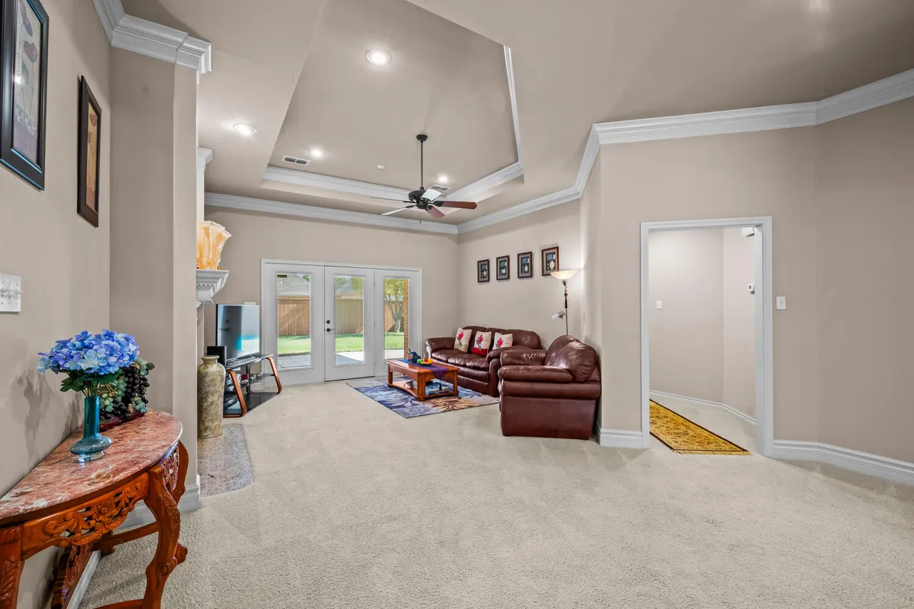 Photo 9 — 6008 90th Street, Lubbock, TX 79424