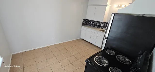 Photo 3 — 911 E 37th Street, Lubbock, TX 79404