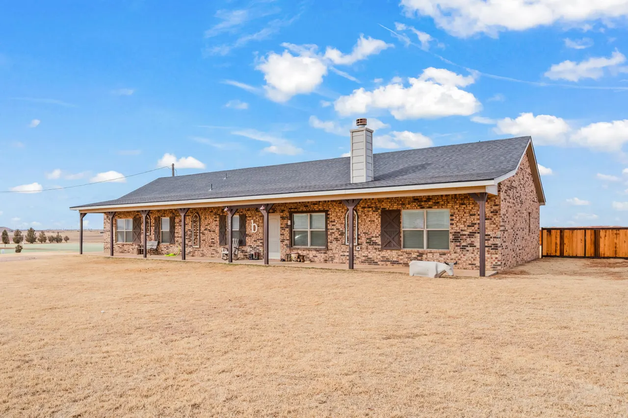 Front exterior — 542 Nora Road, Tahoka, TX 79373