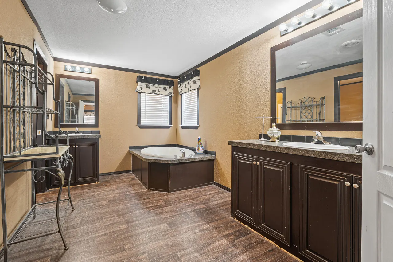 Photo 14 — 315 N Ave N, Post, TX 79356