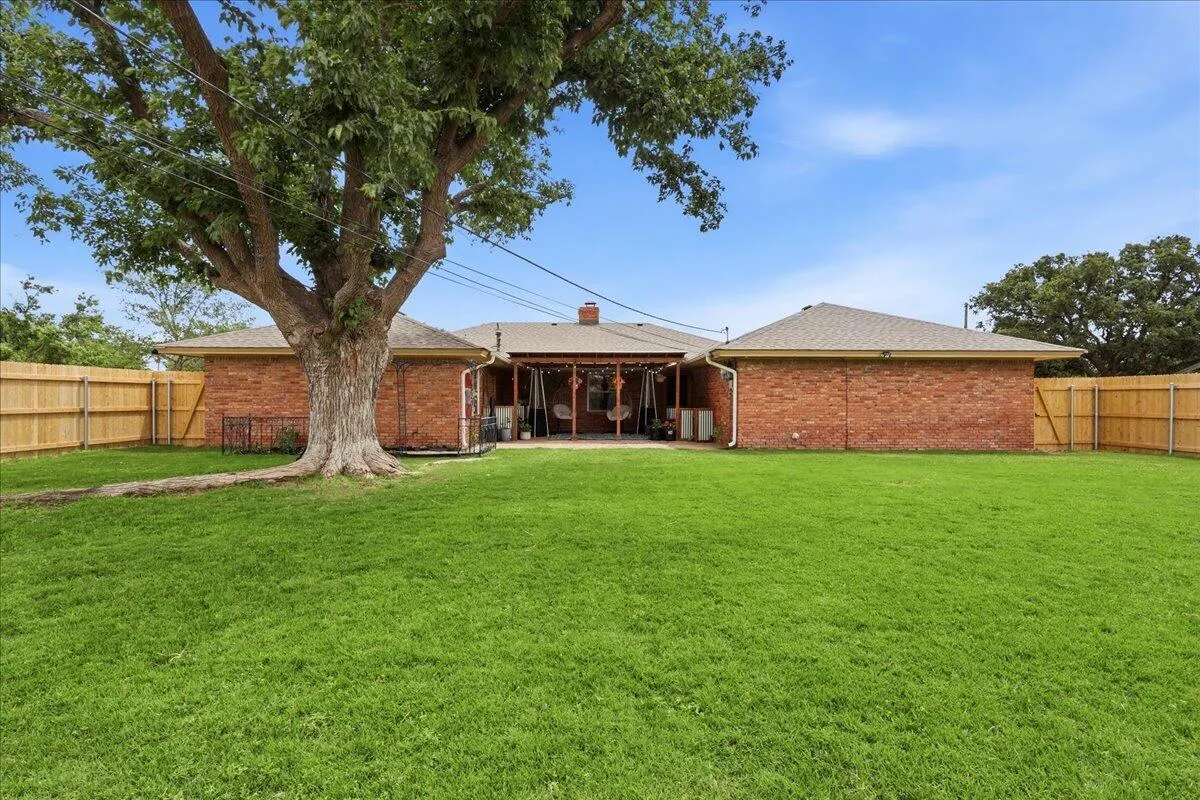 Photo 32 — 1401 Avenue N, Ralls, TX 79357