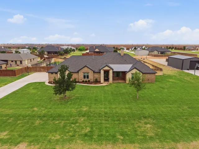 Photo 8 — 1046 Comanche Road, New Home, TX 79381