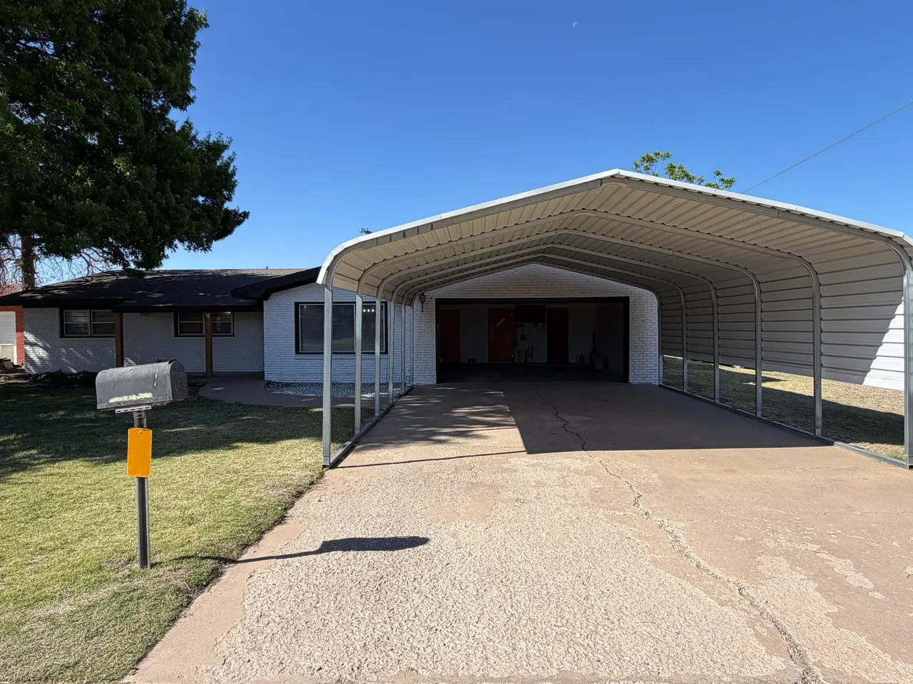 Photo 2 — 1729 W Ave E, Muleshoe, TX 79347