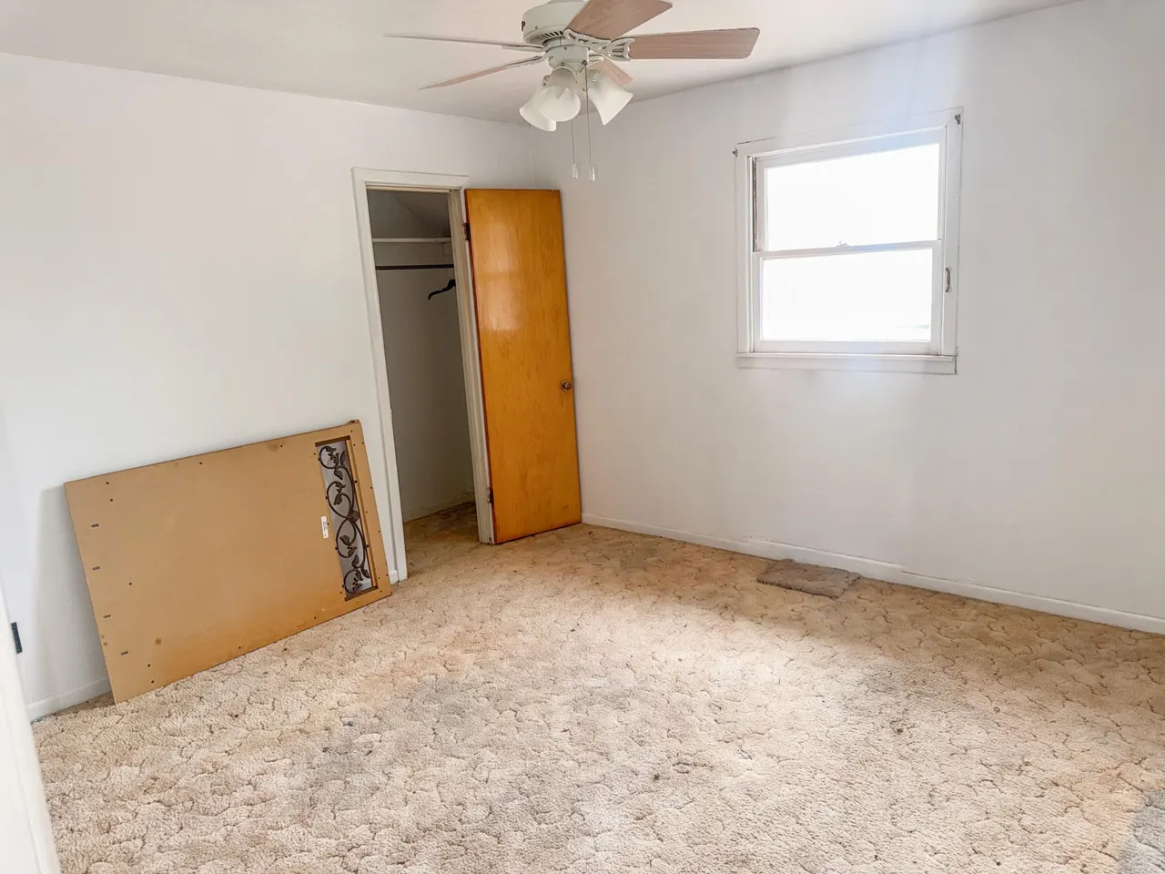 Photo 7 — 601 NE 3rd Place, Earth, TX 79031