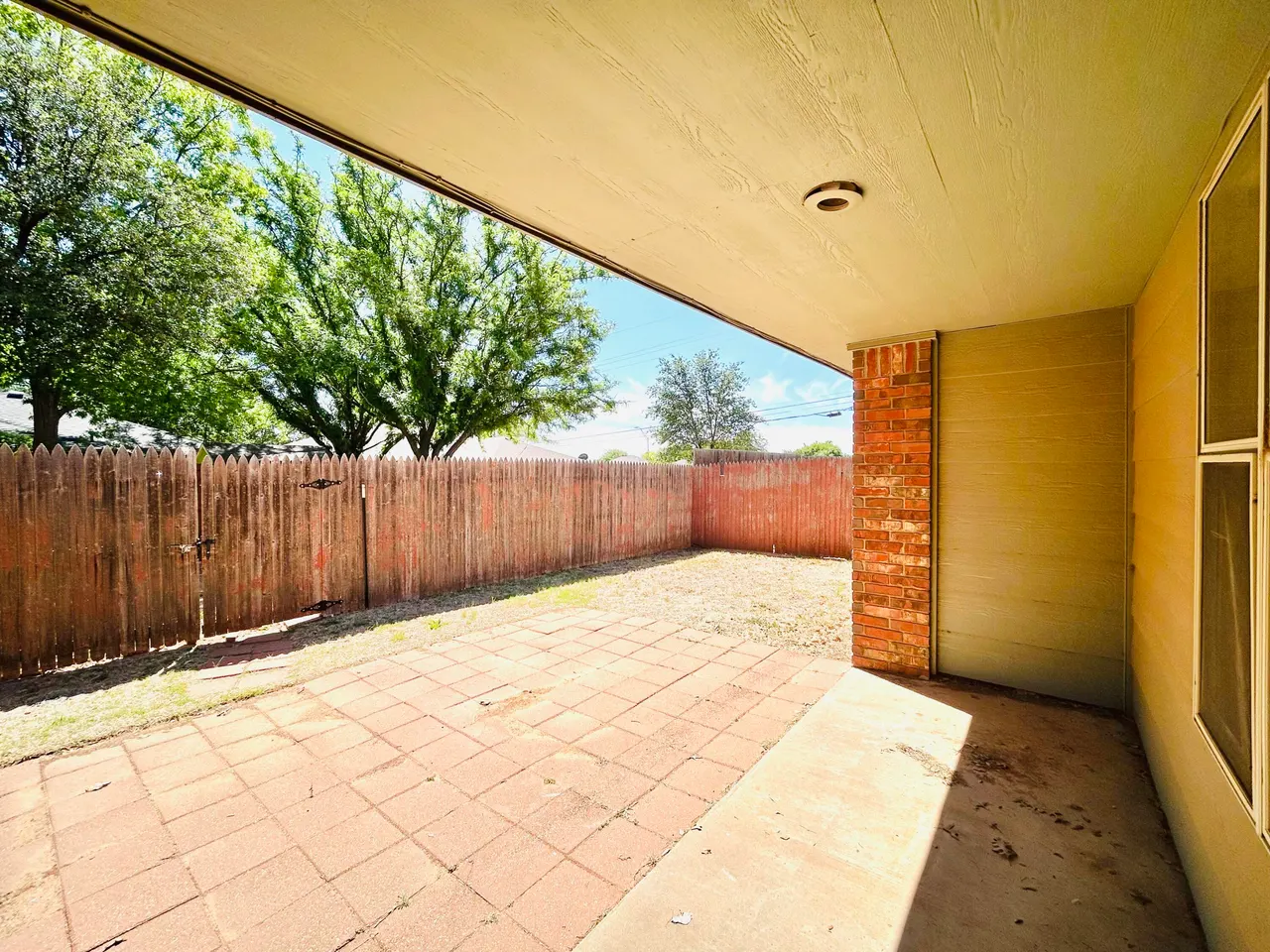 Photo 14 — 9617 Dover Avenue, Lubbock, TX 79424