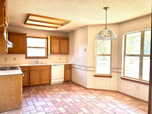 Photo 7 — 9617 Dover Avenue, Lubbock, TX 79424