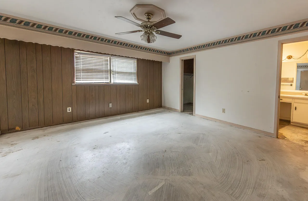 Photo 8 — 5215 27th Street, Lubbock, TX 79407