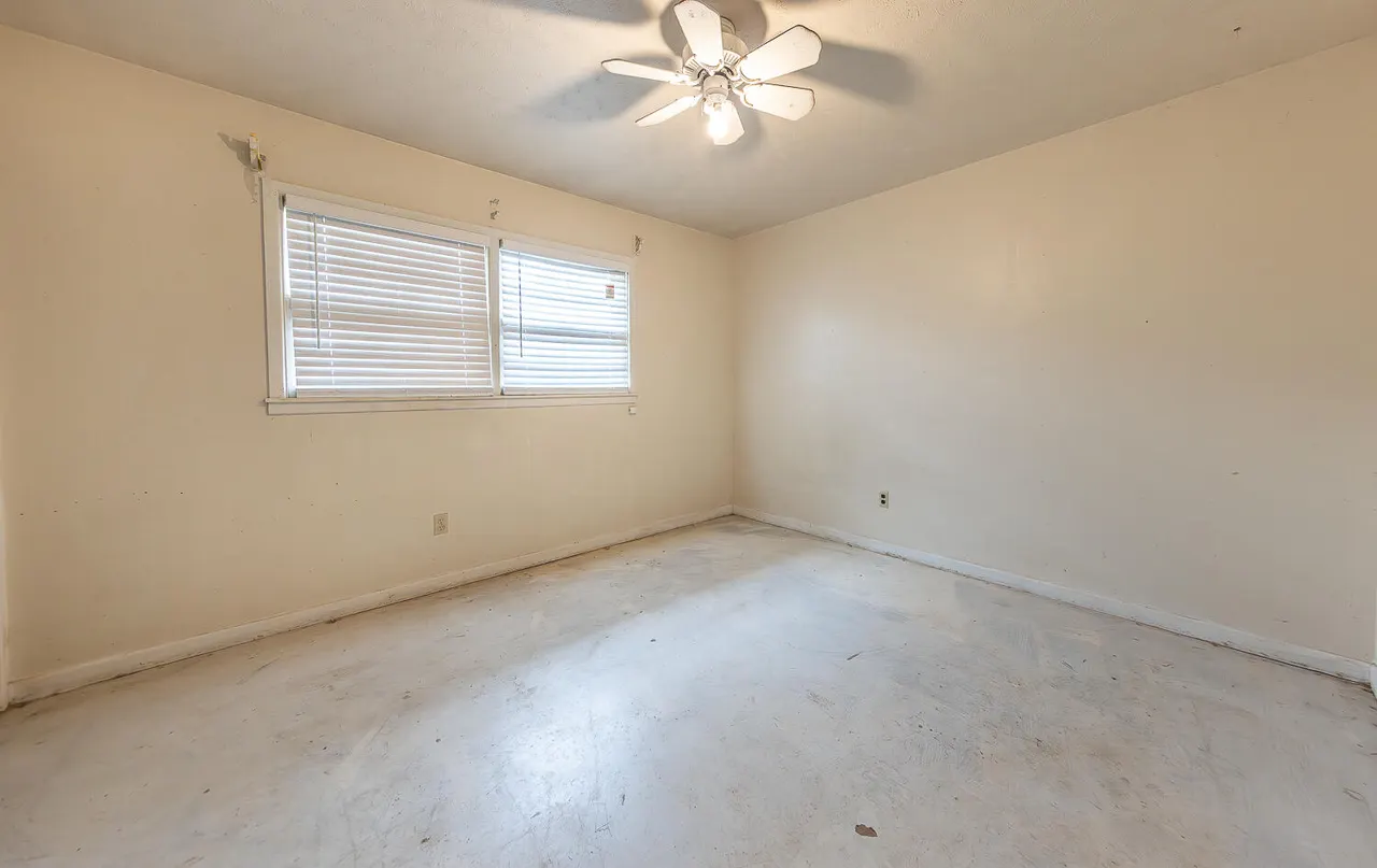 Photo 16 — 5215 27th Street, Lubbock, TX 79407