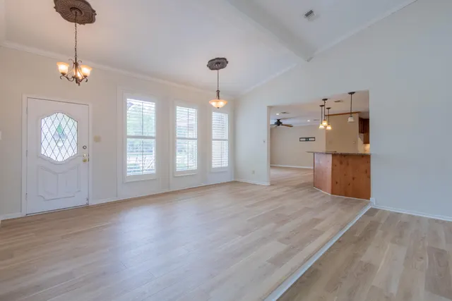 Photo 5 — 303 York Avenue, Lubbock, TX 79416