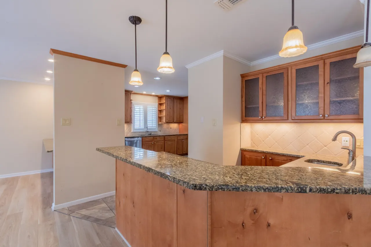 Photo 11 — 303 York Avenue, Lubbock, TX 79416