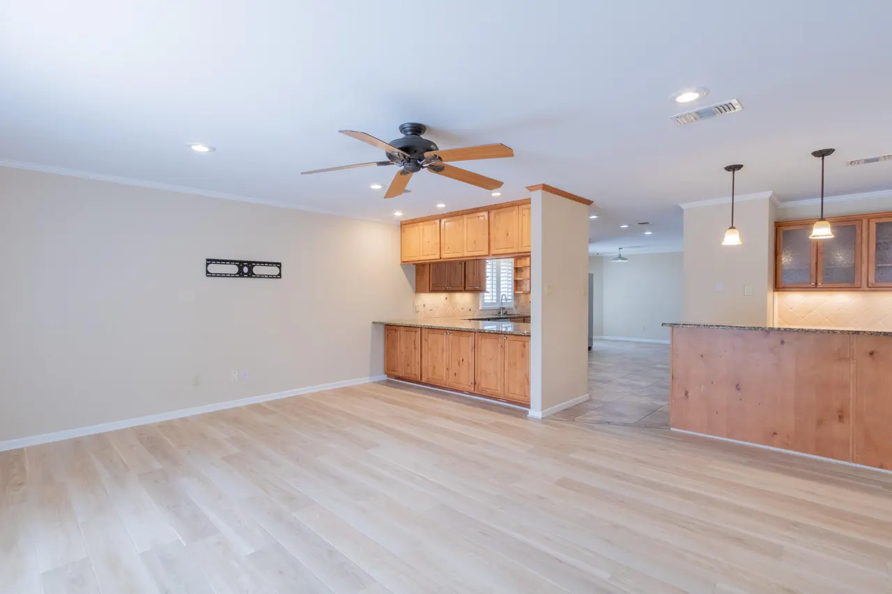Photo 16 — 303 York Avenue, Lubbock, TX 79416