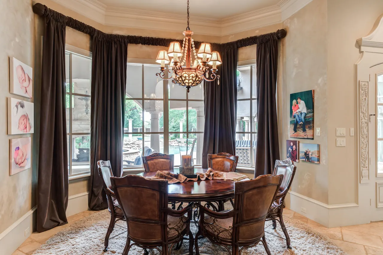 Photo 84 — 11002 Richmond Avenue, Lubbock, TX 79424