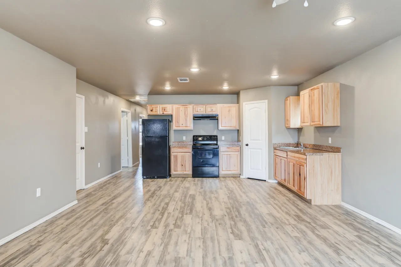 Photo 7 — 2832 E 7th Street, Lubbock, TX 79403