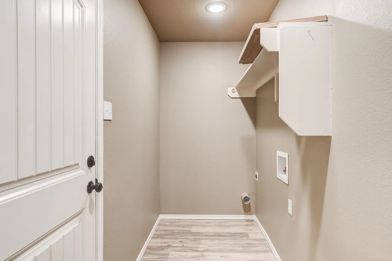 Photo 15 — 2832 E 7th Street, Lubbock, TX 79403