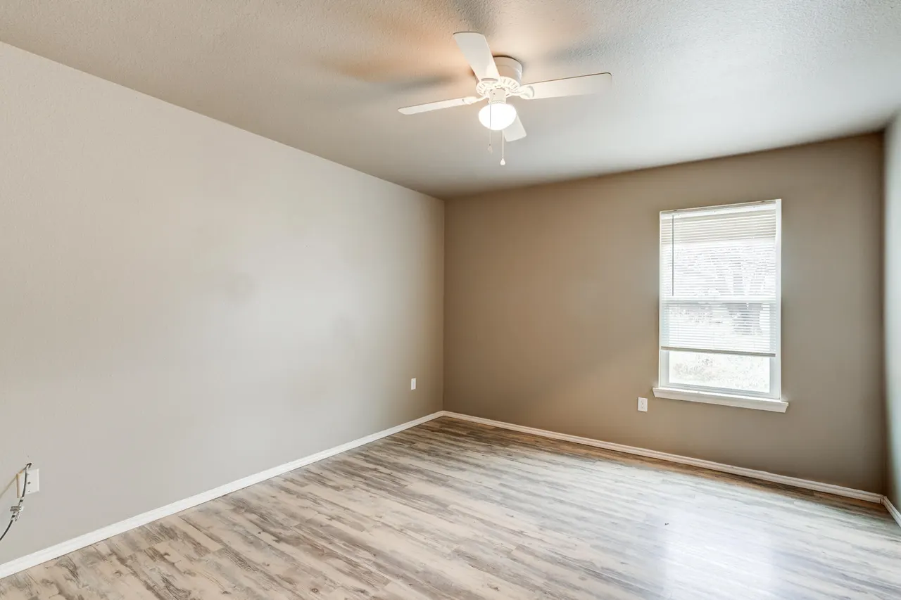 Photo 22 — 2832 E 7th Street, Lubbock, TX 79403