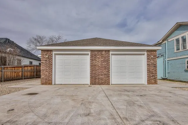 Photo 2 — 2004 23rd Street, Lubbock, TX 79411