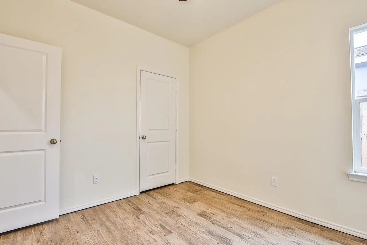 Photo 19 — 2004 23rd Street, Lubbock, TX 79411