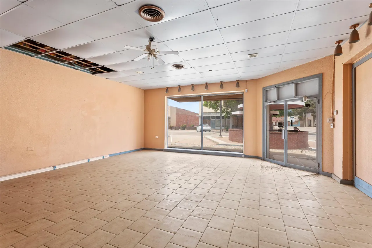 Photo 8 — 400 Phelps Avenue, Littlefield, TX 79339