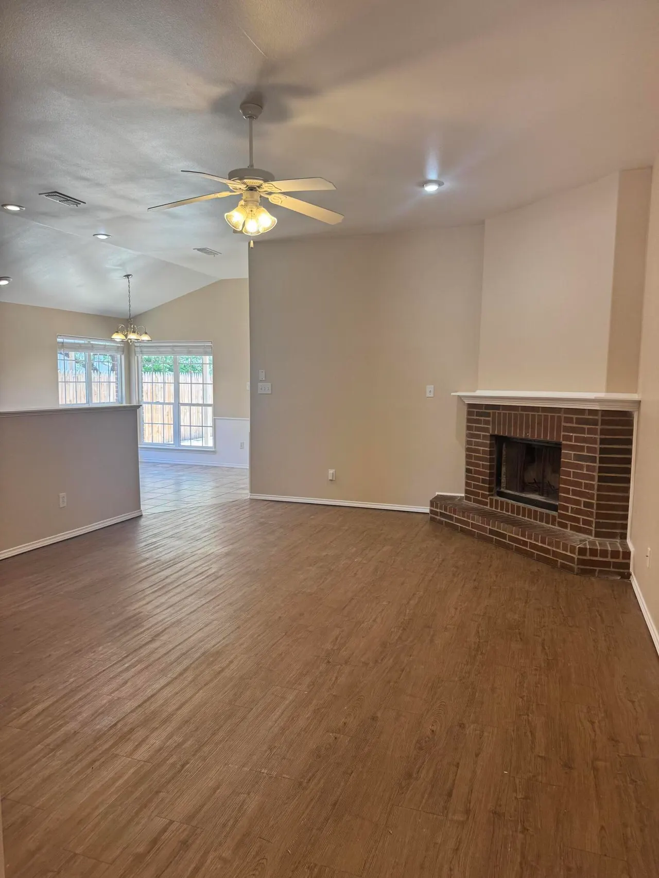 Photo 3 — 6703 84th Street, Lubbock, TX 79424
