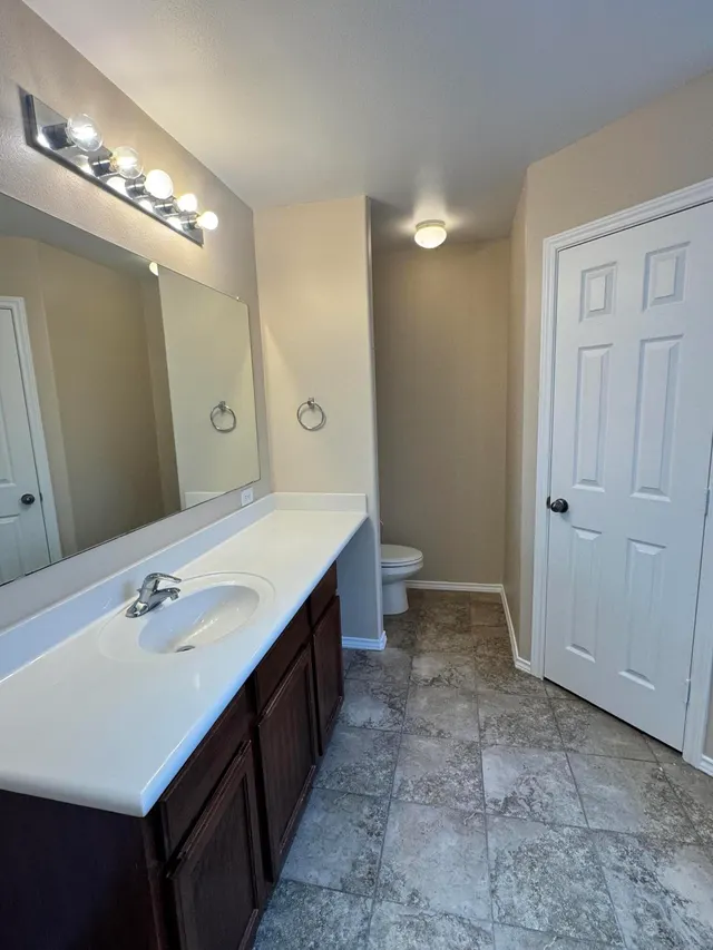 Photo 8 — 6703 84th Street, Lubbock, TX 79424