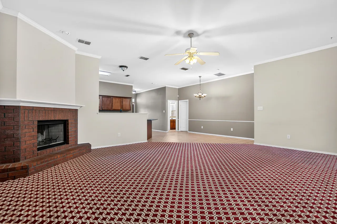 Photo 8 — 6703 90th Street, Lubbock, TX 79424