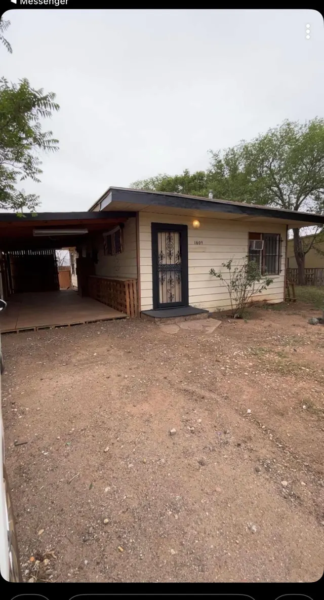 Photo 2 — 1609 45th Street, Lubbock, TX 79412