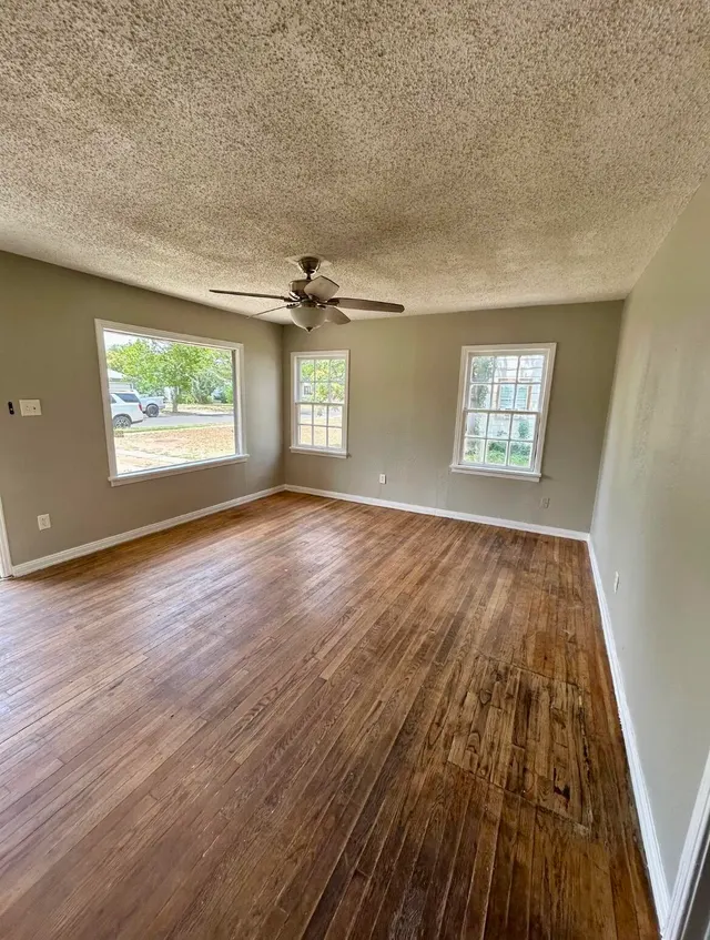 Photo 2 — 2614 36th Street, Lubbock, TX 79413