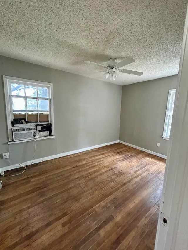 Photo 6 — 2614 36th Street, Lubbock, TX 79413