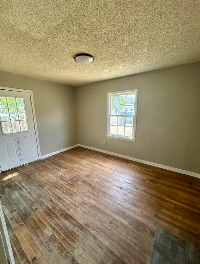 Photo 5 — 2614 36th Street, Lubbock, TX 79413