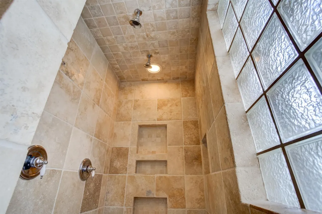 Photo 37 — 4902 19th Street, Lubbock, TX 79407